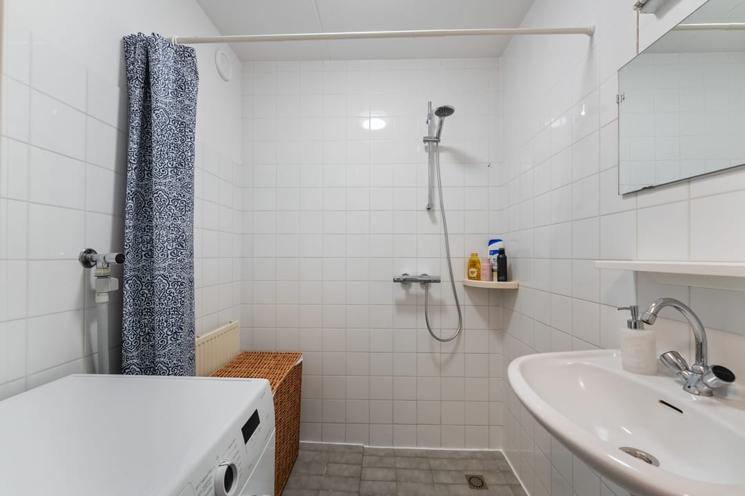 Photo 32 of Staalstraat 158