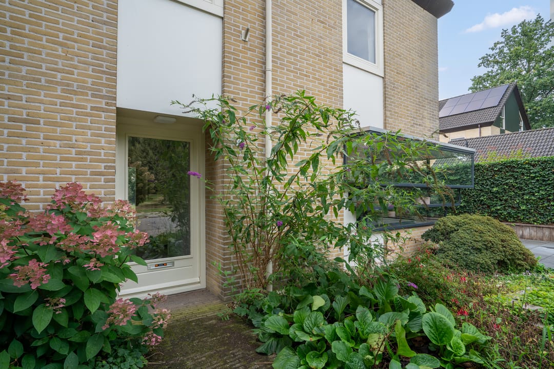Photo 46 of Dr Staringstraat 15
