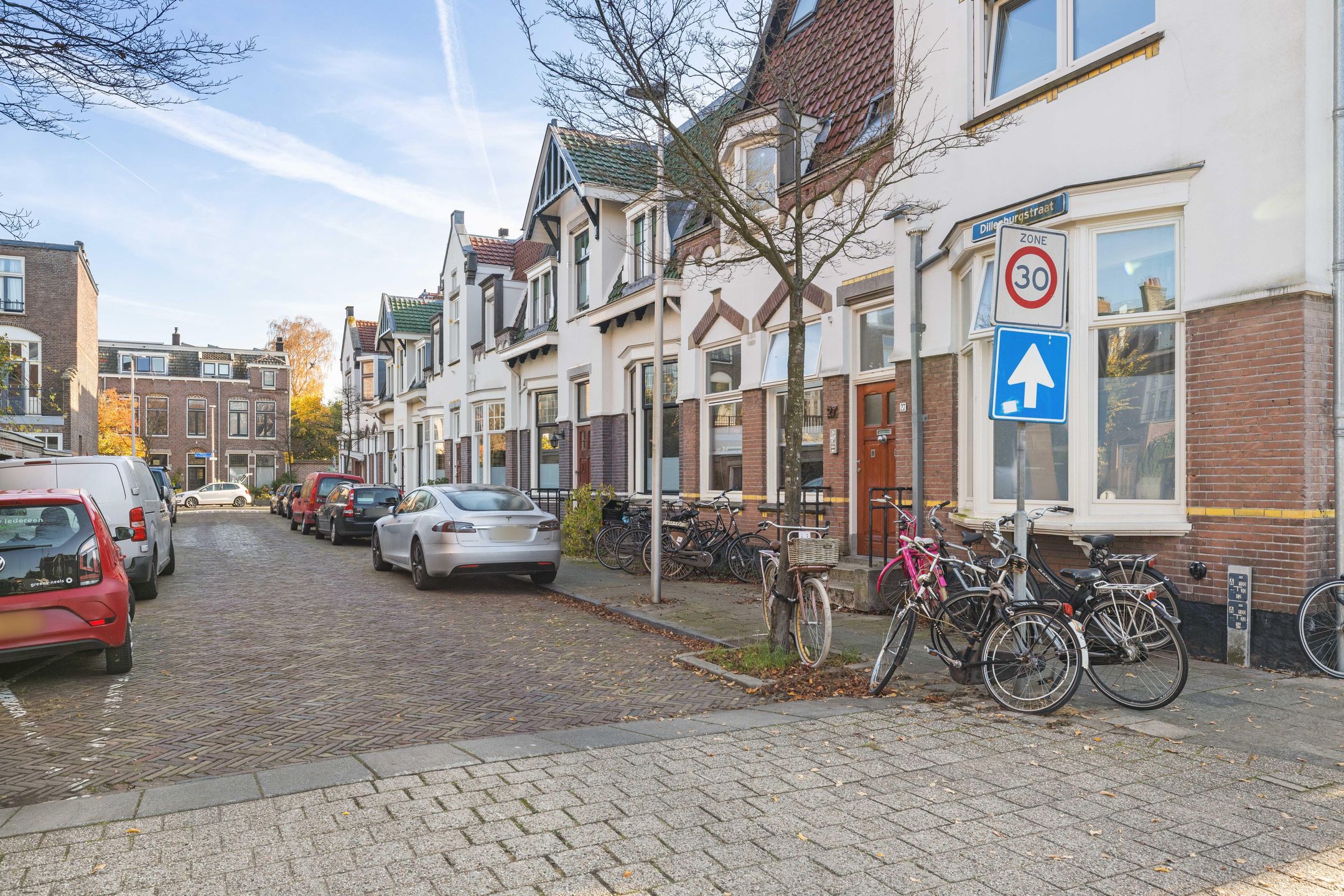 Photo 21 of Dillenburgstraat 27-B