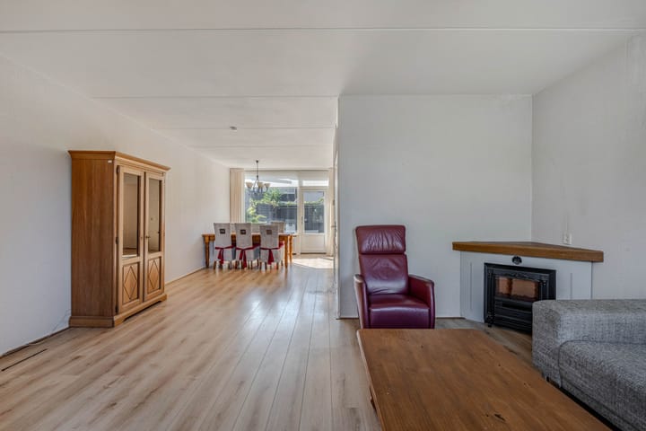 Tussenwoning te koop: Hoekerhof 14, Harlingen