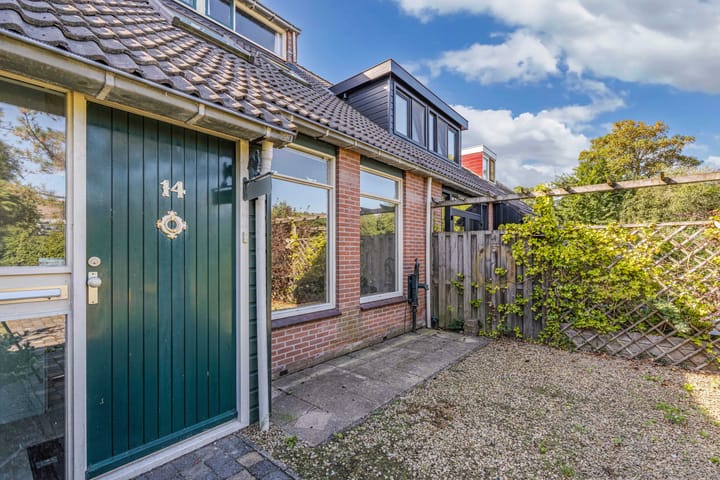 Tussenwoning te koop: Hoekerhof 14, Harlingen