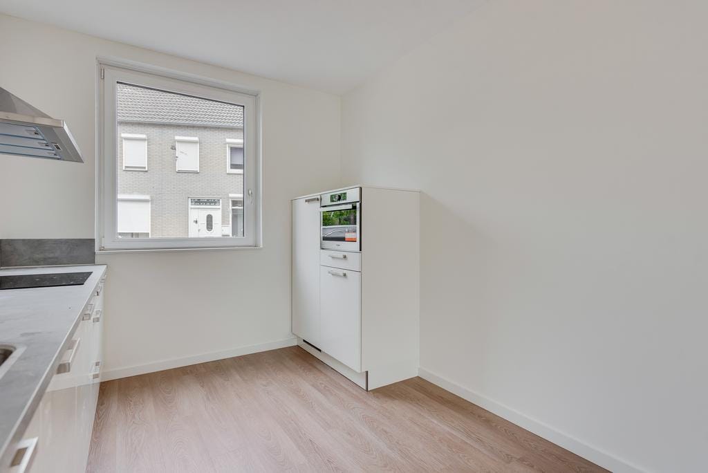 Photo 8 of Generaal Eisenhowerstraat 17