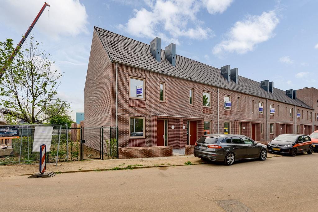 Photo 2 of Generaal Eisenhowerstraat 17
