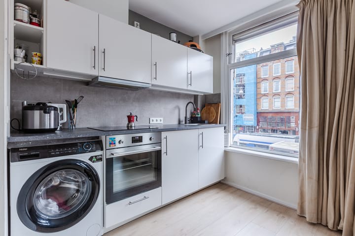 Studio te koop: Bilderdijkstraat 179-1V, Amsterdam