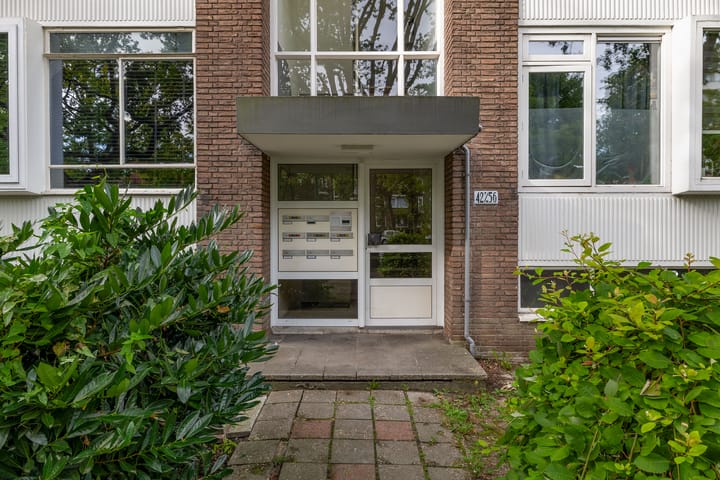 Appartement te koop: Burgemeester Elsenlaan 52, Rijswijk (Zh)