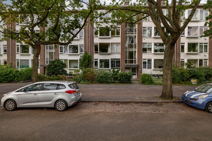 Appartement te koop: Burgemeester Elsenlaan 52, Rijswijk (Zh)