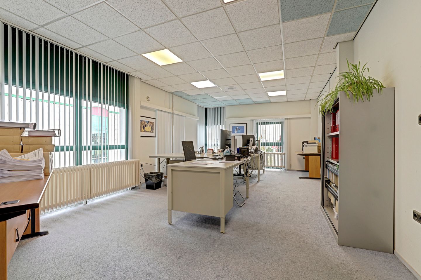 View photo 2 of Nijverheidscentrum 24