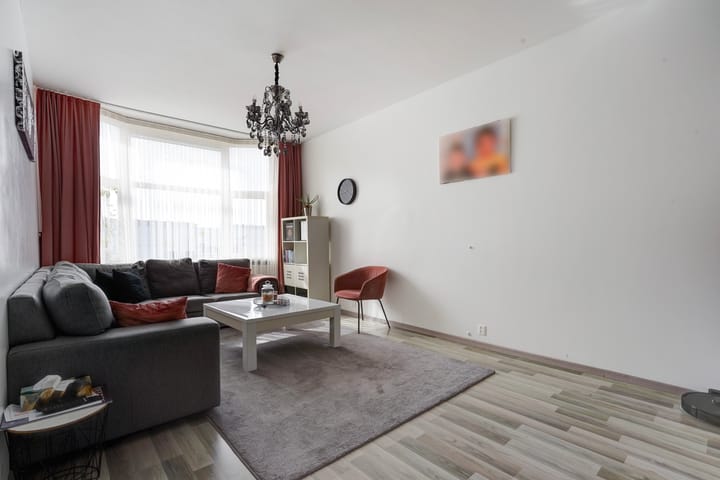 Appartement te koop: Monstersestraat 72, 'S-Gravenhage