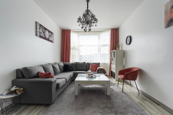 Appartement te koop: Monstersestraat 72, 'S-Gravenhage