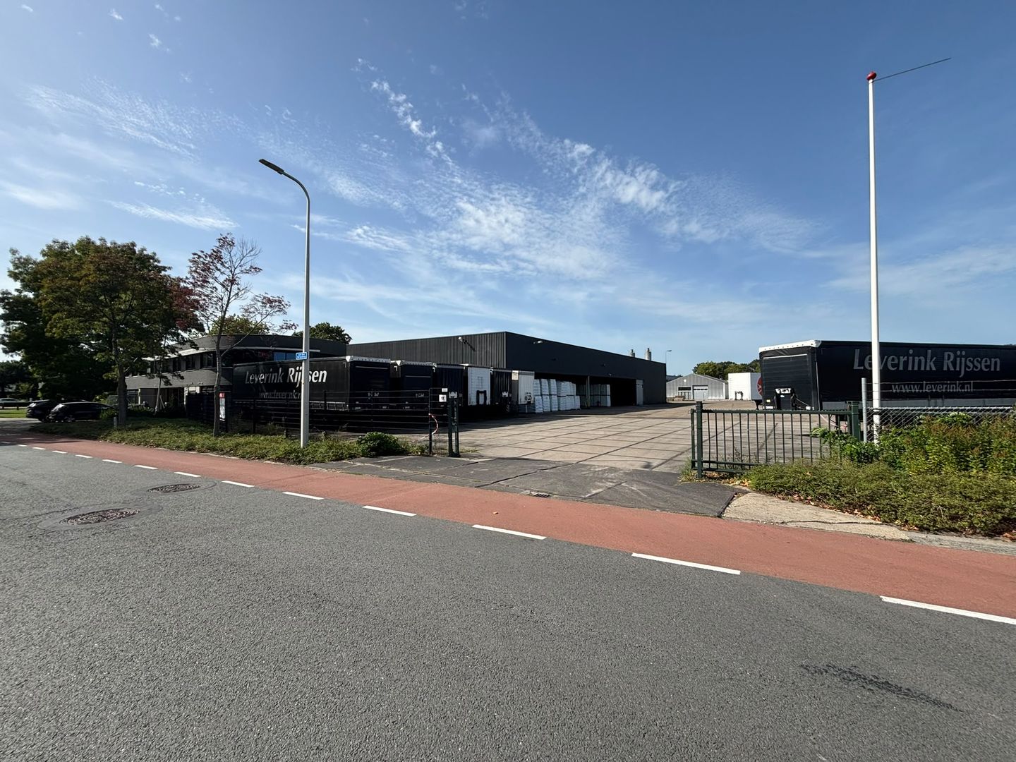 View photo 5 of van den Bergsweg 3-7
