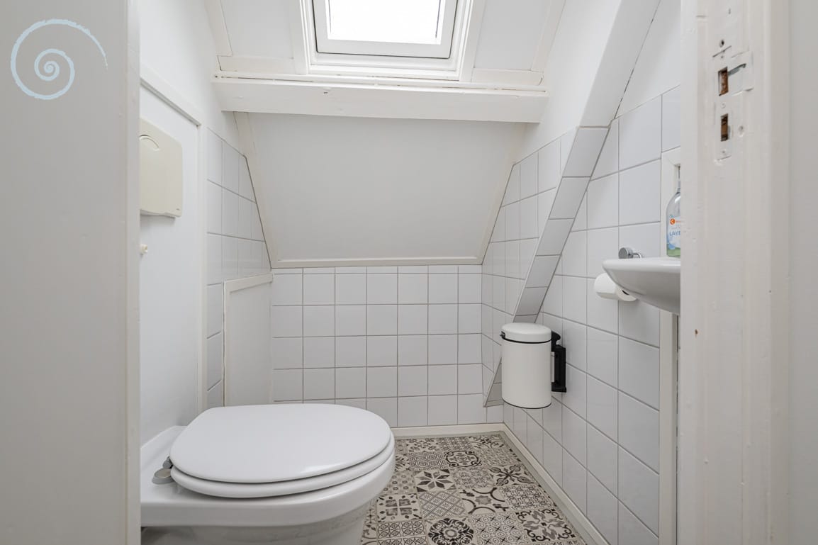 Photo 33 of Catharinastraat 6