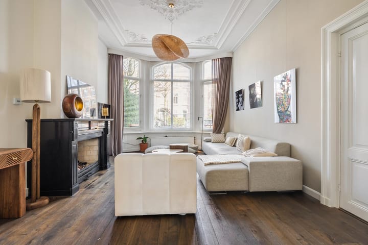 Tussenwoning te koop: Baronielaan 124, Breda