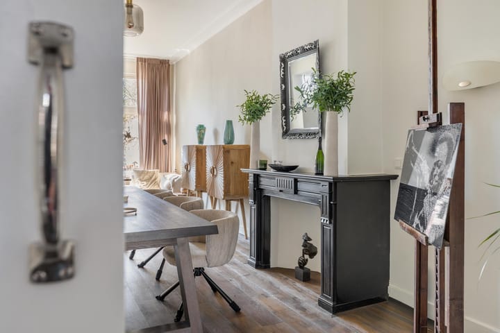 Tussenwoning te koop: Baronielaan 124, Breda
