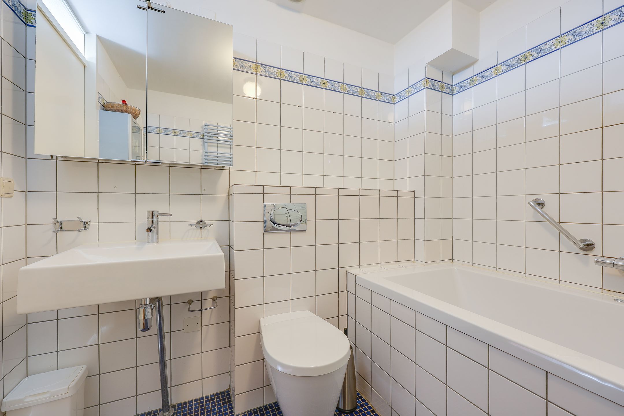 Foto 45 van Raden Adjeng Kartinistraat 65