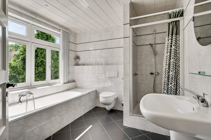 Hoekwoning te koop: Parallelweg 40, Meerssen