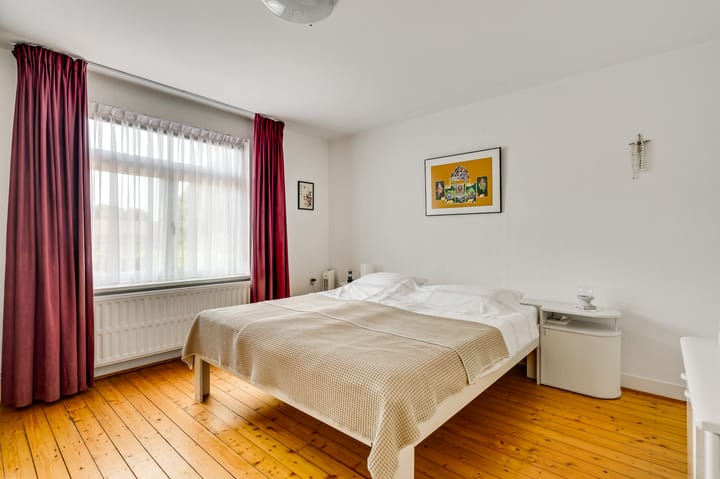 Hoekwoning te koop: Parallelweg 40, Meerssen