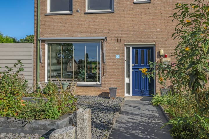 Hoekwoning te koop: Poeldrik 73, Bemmel