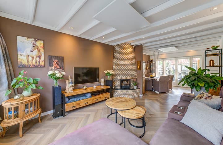 Tussenwoning te koop: Van Limburg Stirumstraat 5, Hilversum