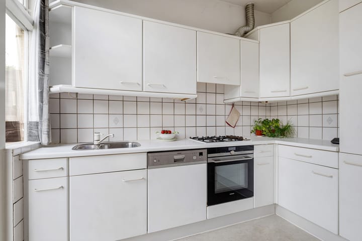 Tussenwoning te koop: Emmalaan 71, Rotterdam