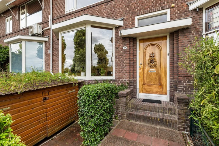 Tussenwoning te koop: Emmalaan 71, Rotterdam