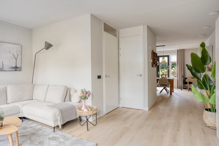 Tussenwoning te koop: Lover 125, Borne