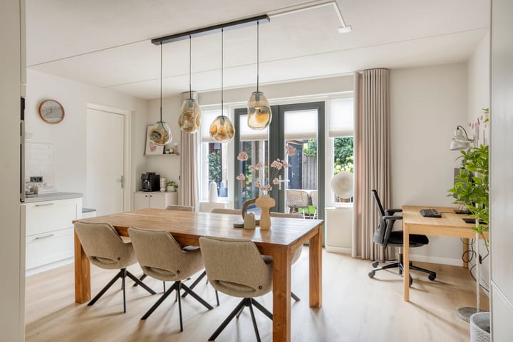 Tussenwoning te koop: Lover 125, Borne