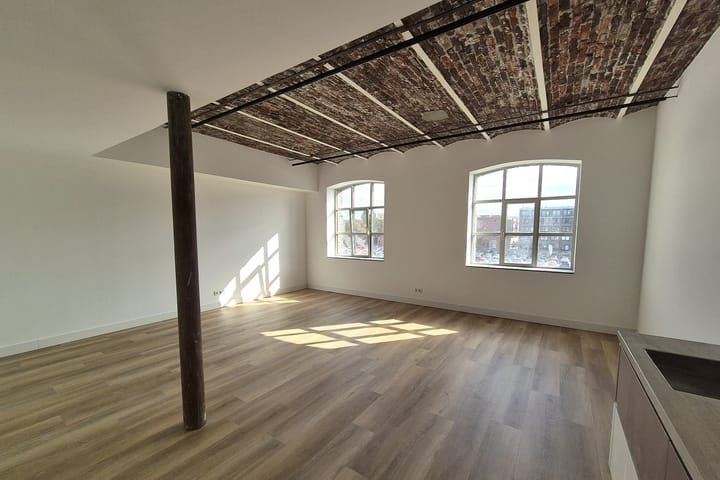 Foto 4 van Petrus Regoutplein 22-C03