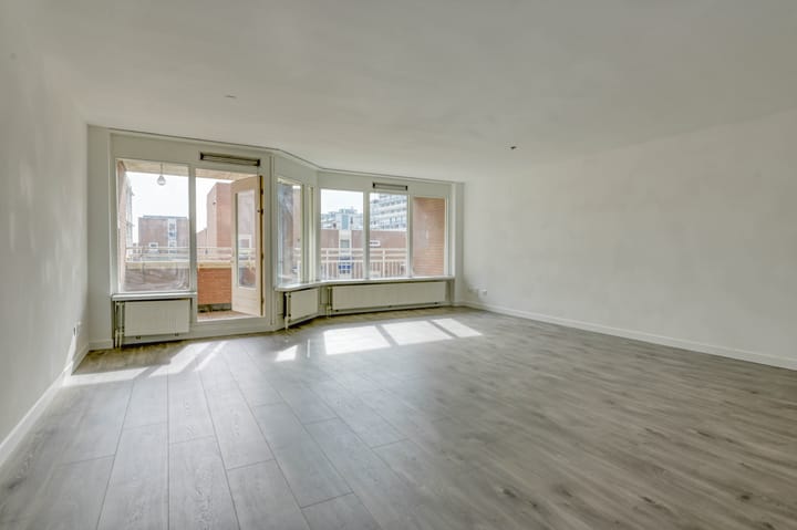 Appartement te huur: Gevers Deynootplein 160, 'S-Gravenhage