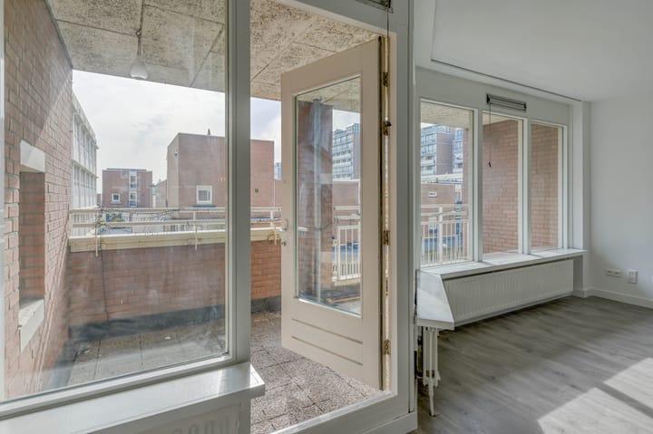 Appartement te huur: Gevers Deynootplein 160, 'S-Gravenhage