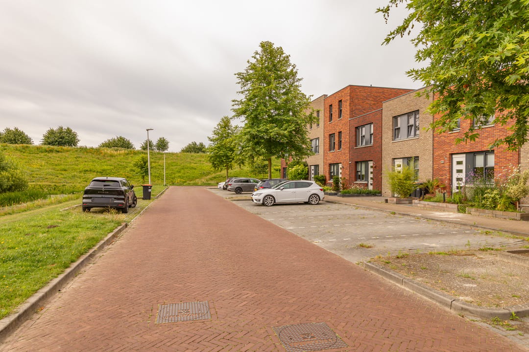 Photo 43 of Koningspage 75