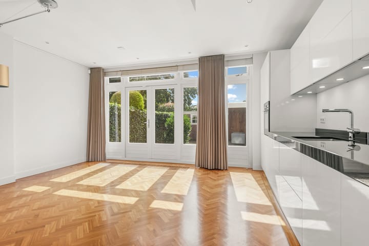 Tussenwoning te koop: Graaf Aelbrechtlaan 101, Amstelveen