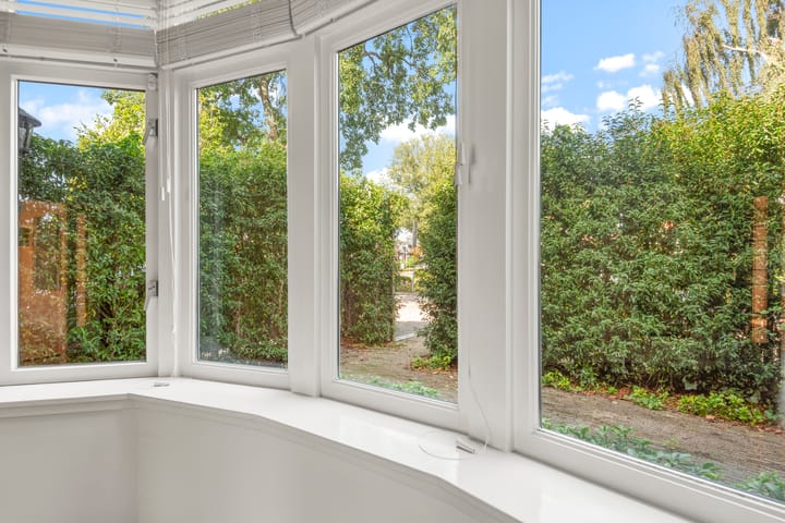 Tussenwoning te koop: Graaf Aelbrechtlaan 101, Amstelveen