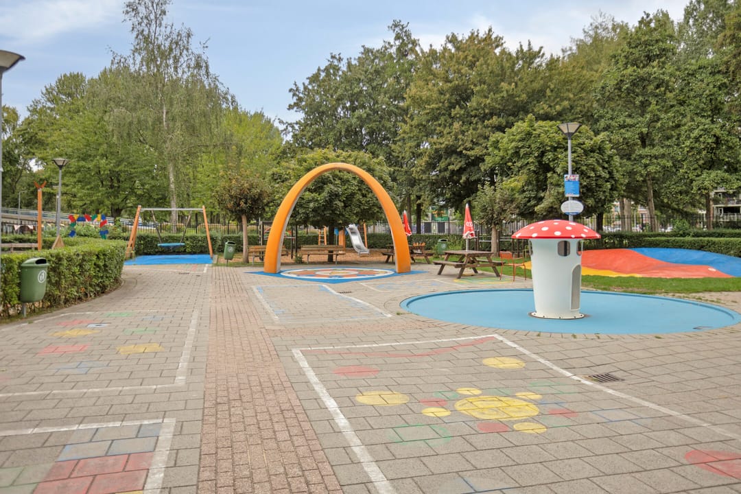 Photo 32 of Bloemenlaan 83