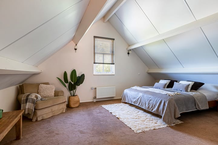 Vrijstaande woning te koop: Nieuwenbroeksedijk 10, Reeuwijk