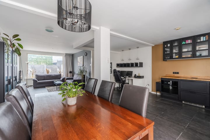 Tussenwoning te koop: Wijnsel 30, Geldrop
