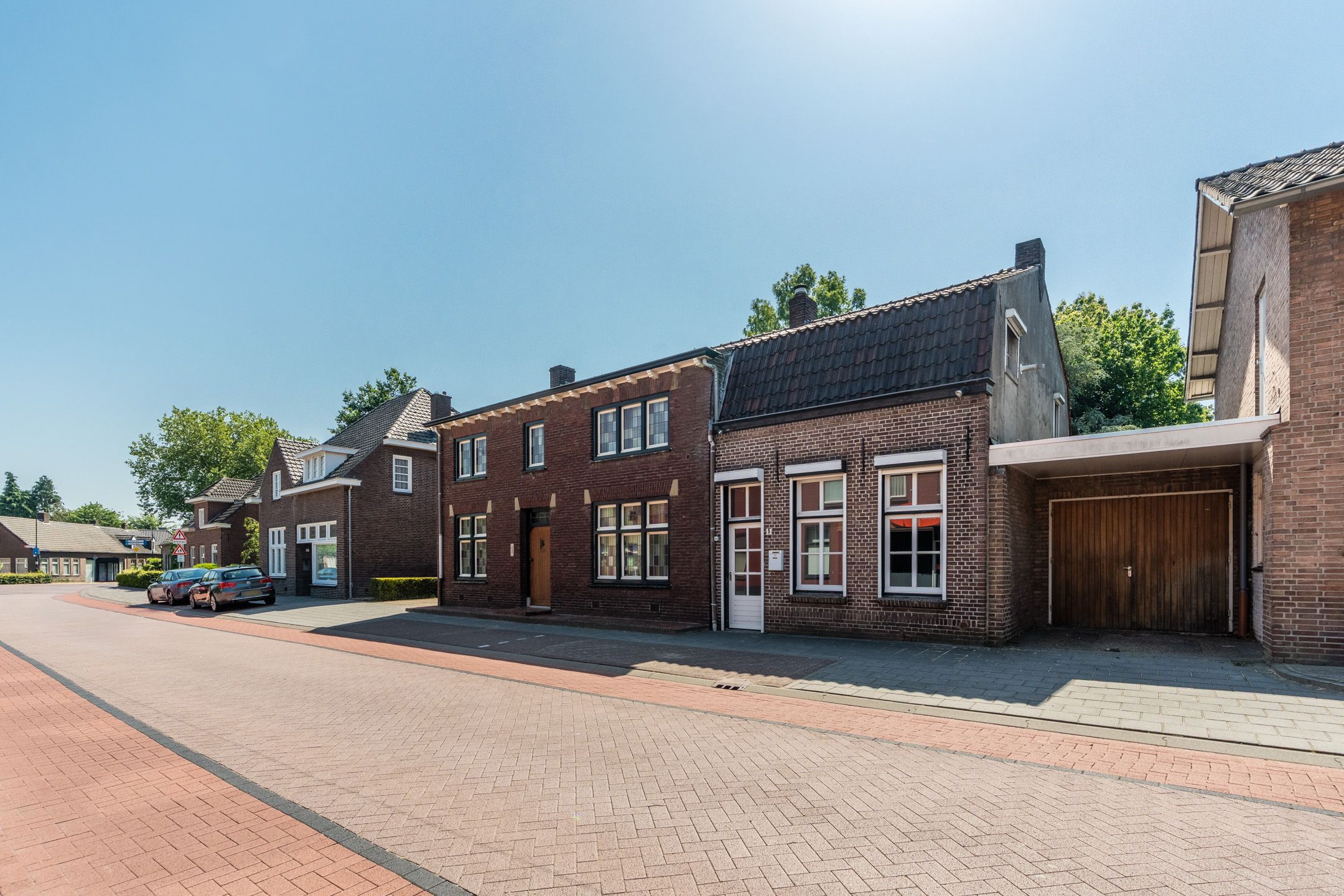 Photo 12 of Dorpstraat 11