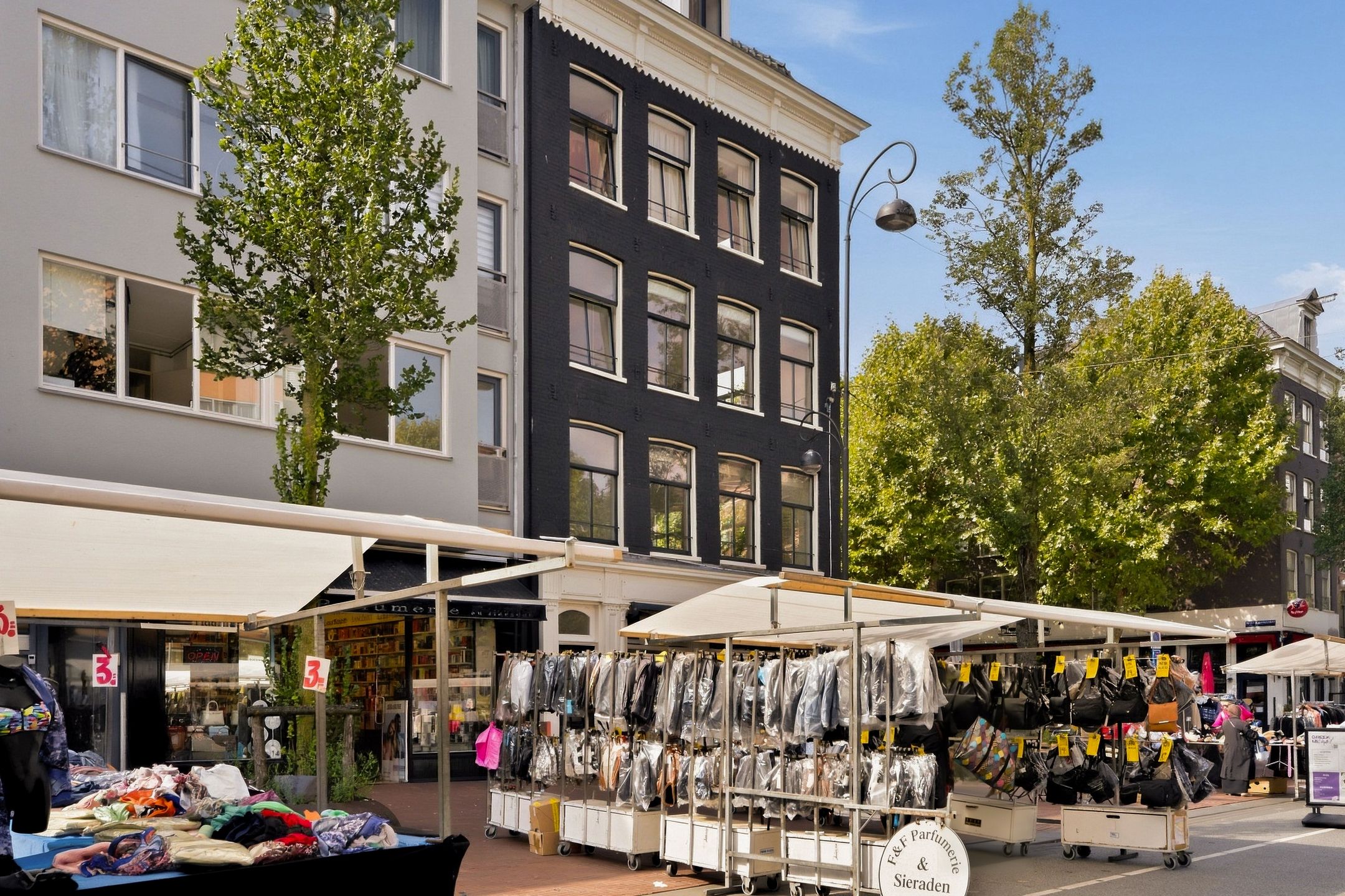 Photo 21 of Dapperstraat 12-1