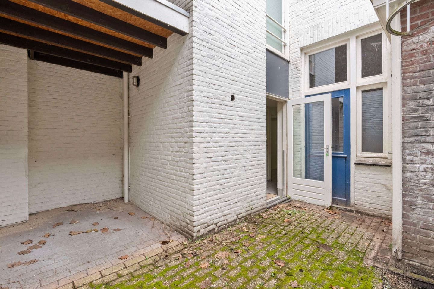Photo 10 of Louis Loyensstraat 26