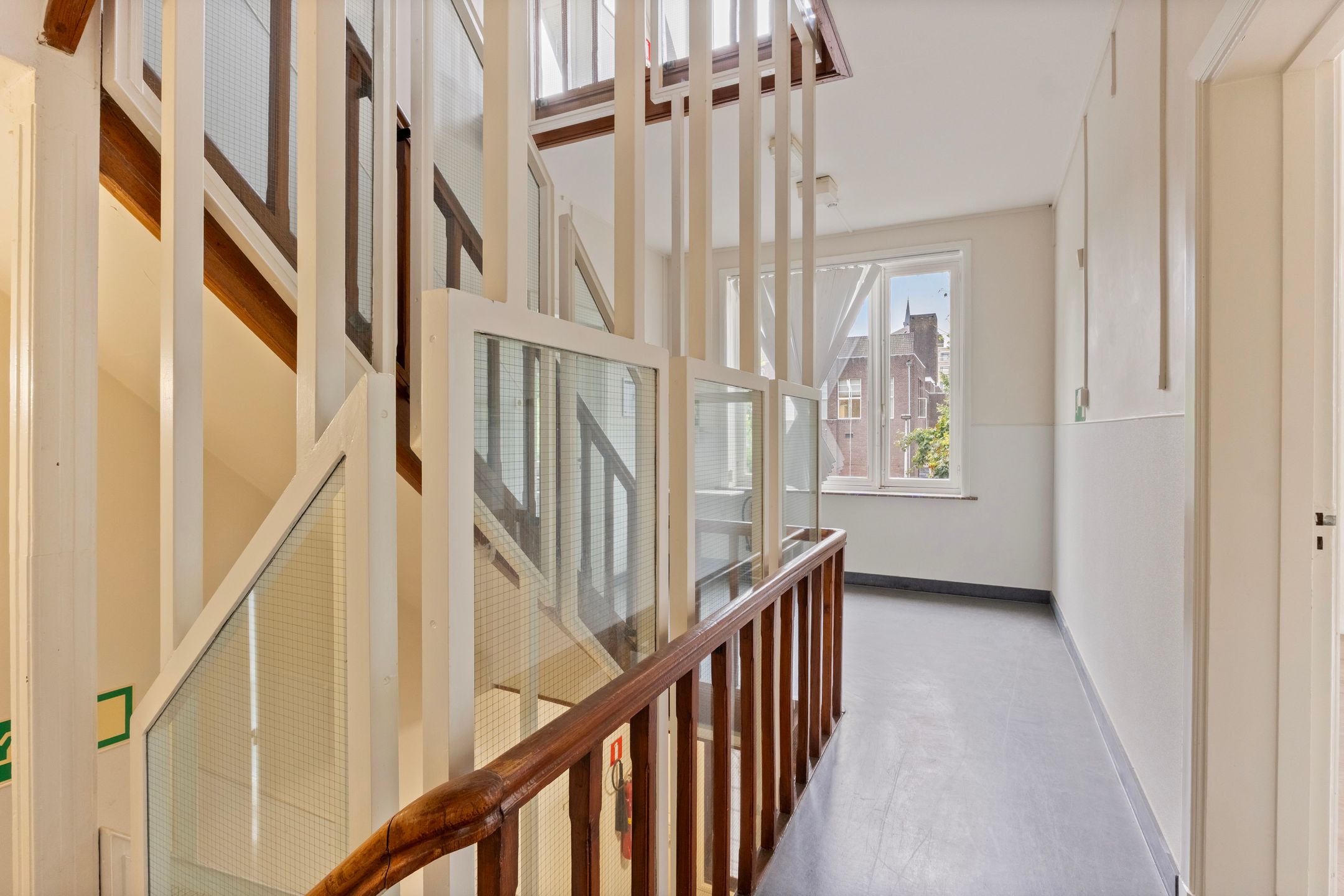 Photo 15 of Louis Loyensstraat 26