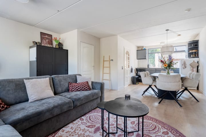 Hoekwoning te koop: Meester van Engbrinkstraat 22, Bruchterveld
