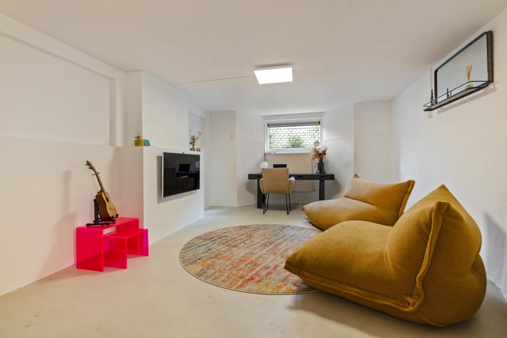 Photo 4 of Van Starkenborghstraat 31