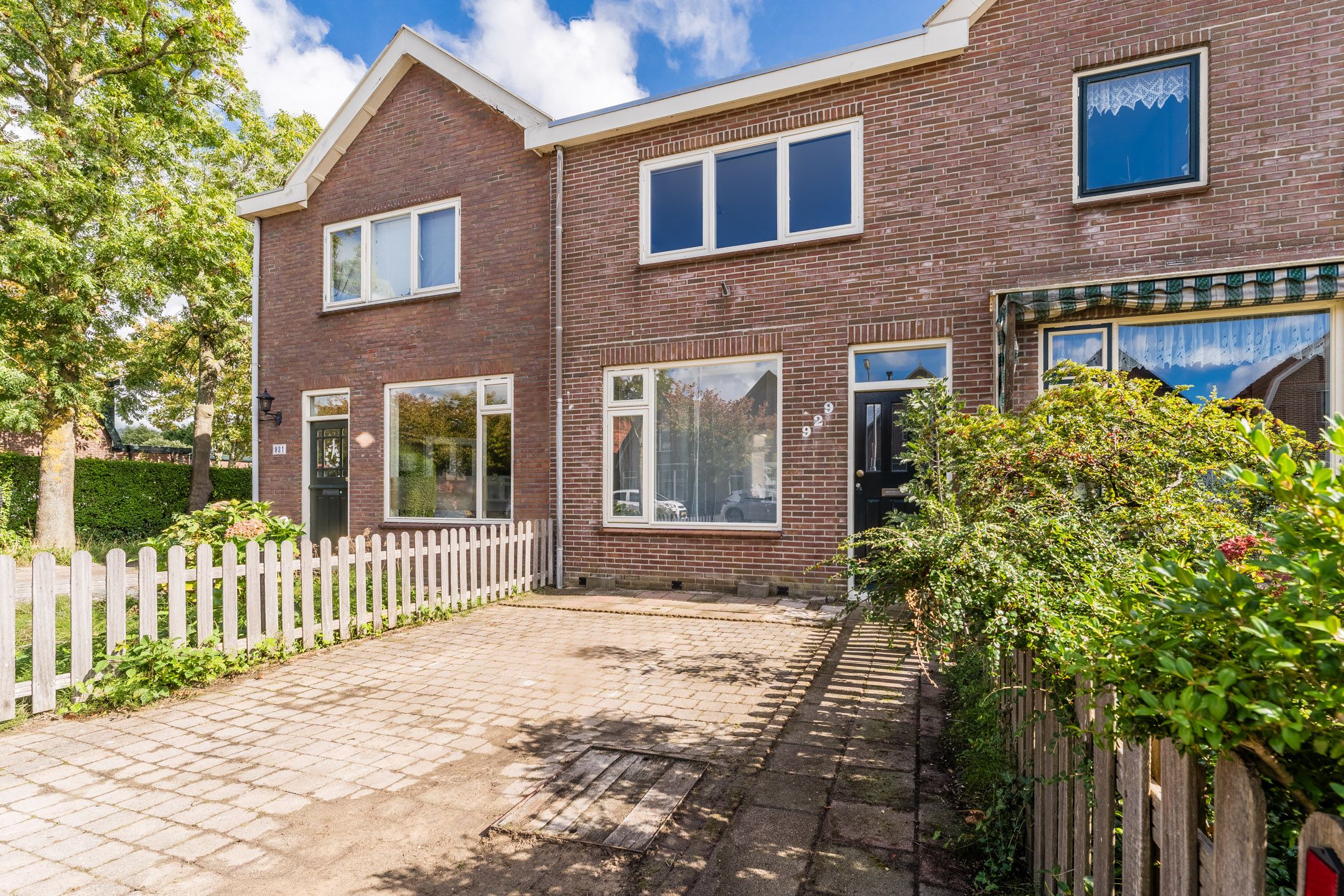 Dorpsstraat 929 