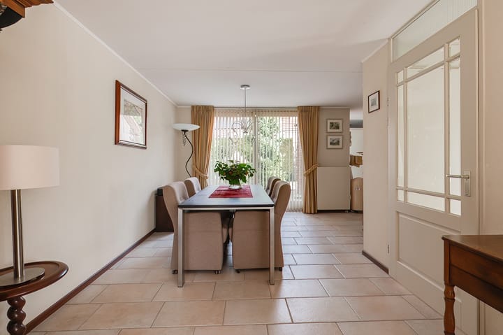 Vrijstaande woning te koop: G.H.C.F. Siebrandsstraat 6, Meteren