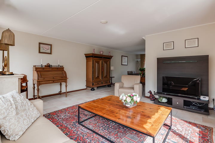 Vrijstaande woning te koop: G.H.C.F. Siebrandsstraat 6, Meteren