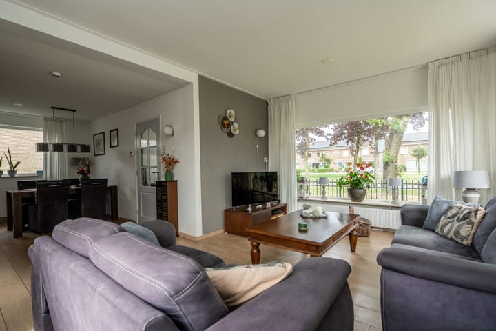 Vrijstaande woning te koop: Parklaan 55, Nieuw-Buinen