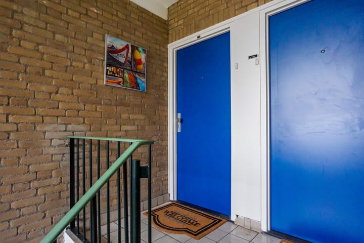 Appartement te koop: Schubertplantsoen 31, Voorschoten