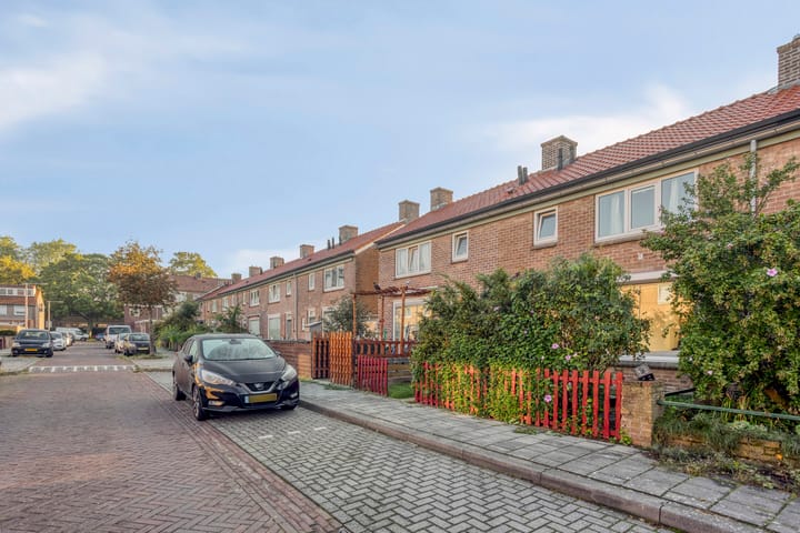Tussenwoning te koop: Ratelaarstraat 15, Arnhem
