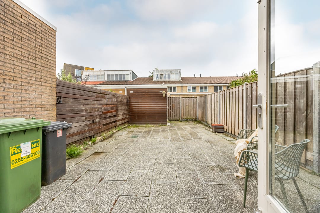 Photo 13 of J. Paxtonstraat 24