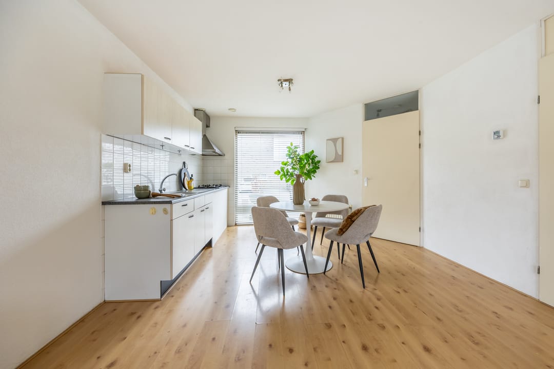 Photo 7 of J. Paxtonstraat 24