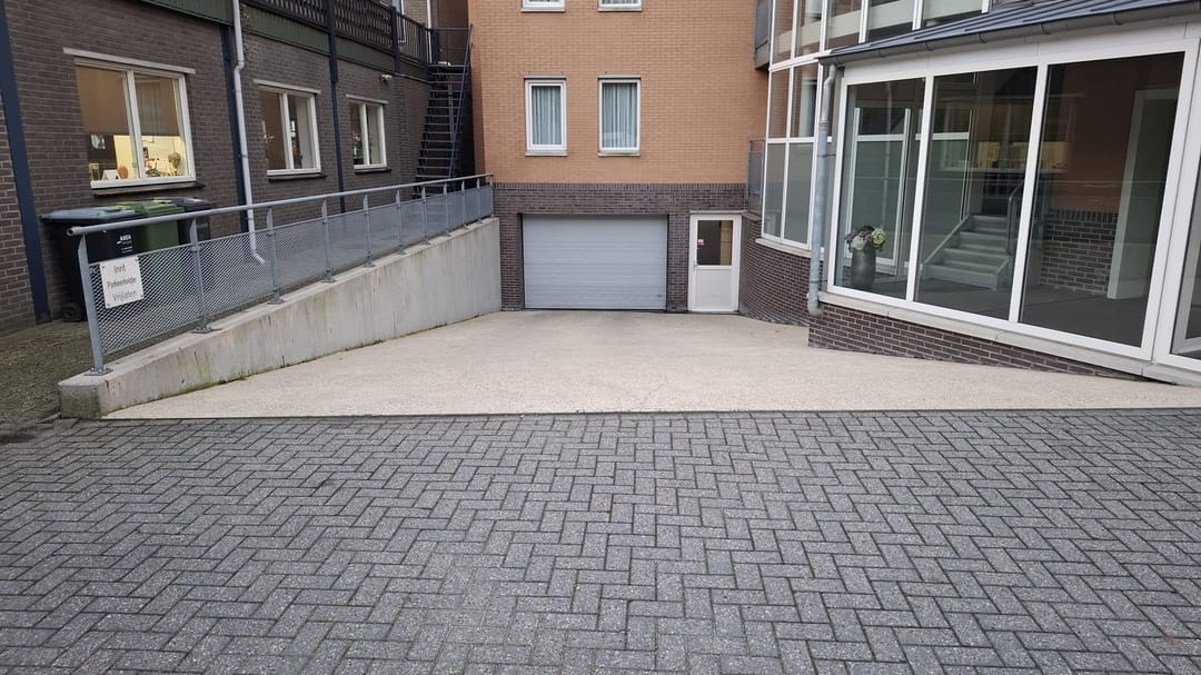 Photo 41 of Veilingstraat 18